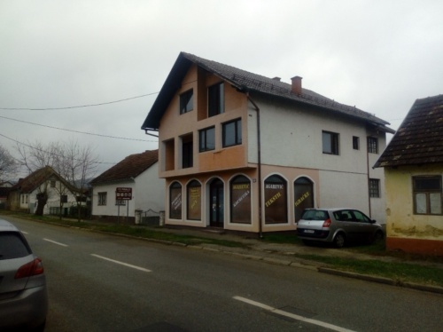 Stambeno-poslovni objekat